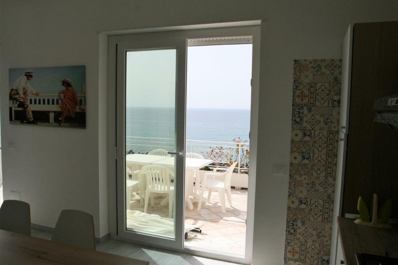 פיצו Villa Laura - Sul Mare מראה חיצוני תמונה